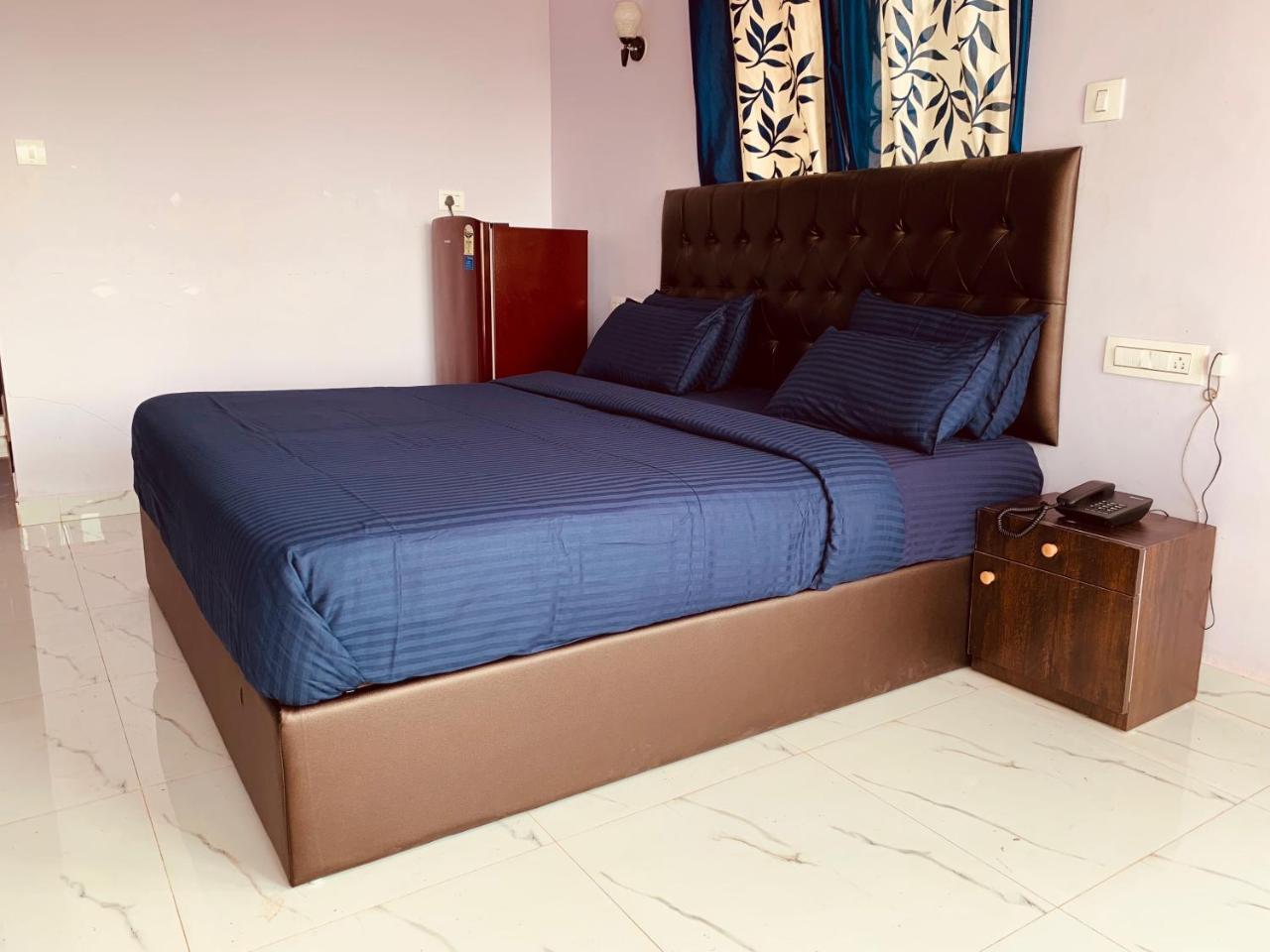 Swati Hotel Arambol Exterior photo