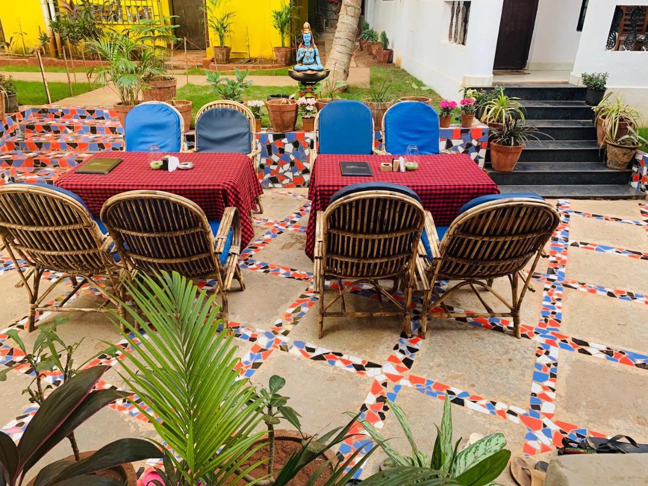 Swati Hotel Arambol Exterior photo