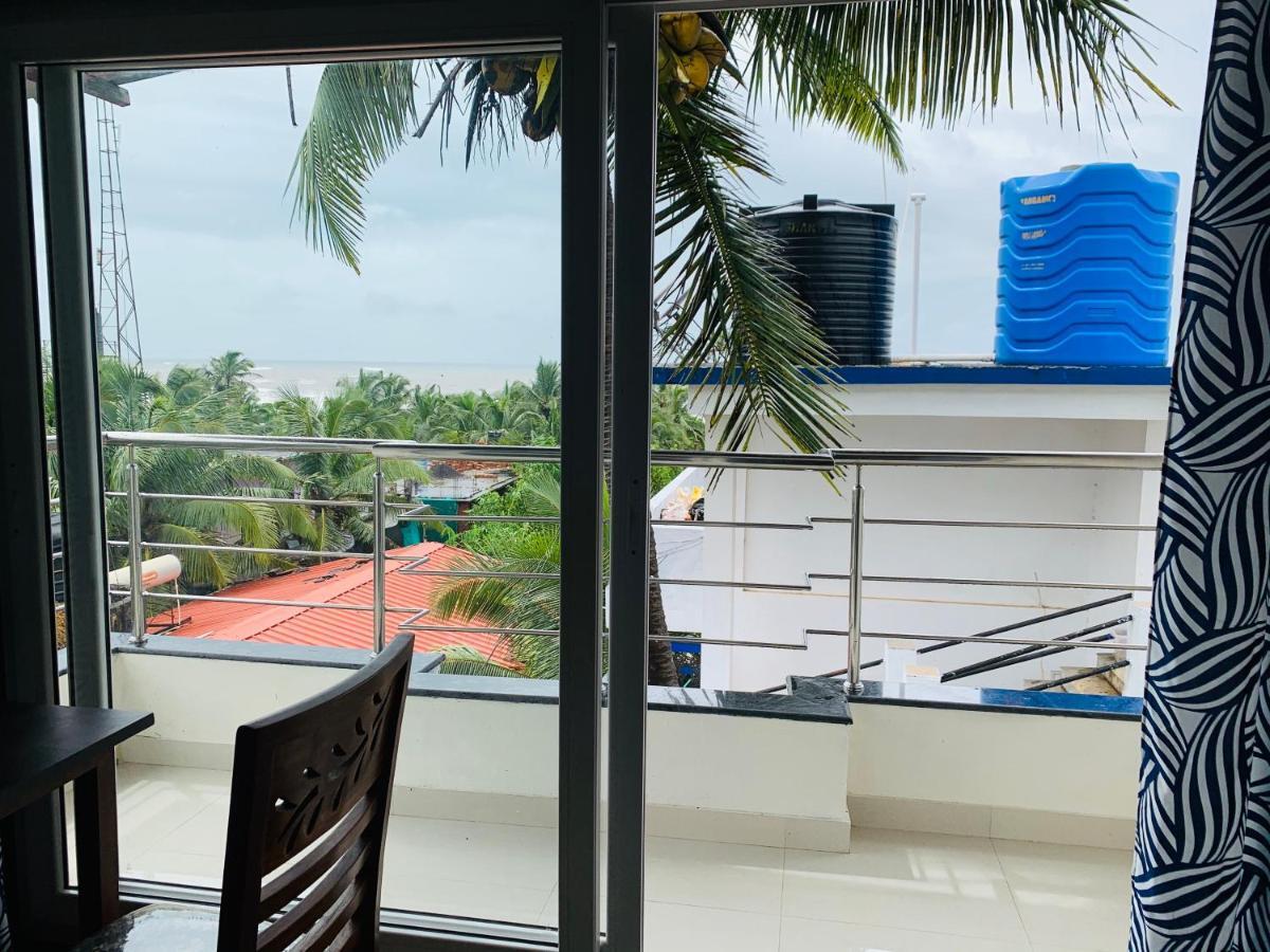 Swati Hotel Arambol Exterior photo